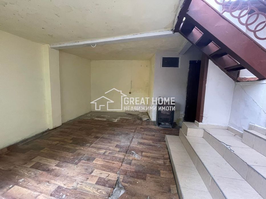 Продава се Етаж от къща в Търговище, Център - 130 кв.м за 393 €/кв.м - Снимка #7