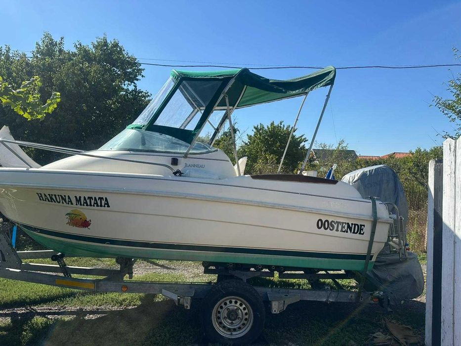 Barca/Ambarcatiune JEANNEAU LEADER 515 - Semicabinata