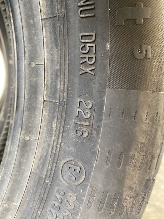 165/60/15 Continental Vara