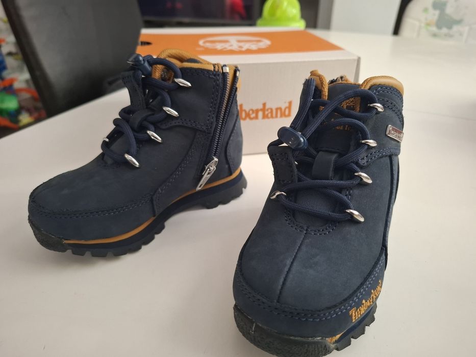 НОВИ Детски обувки Timberland