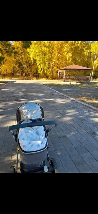 Продам коляску в хорошем состояниии