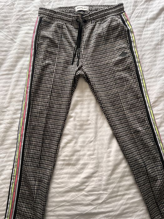 Като нов панталон Replay