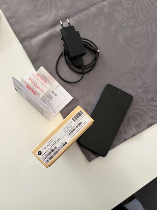 Samsung s23 и Moto g54 power