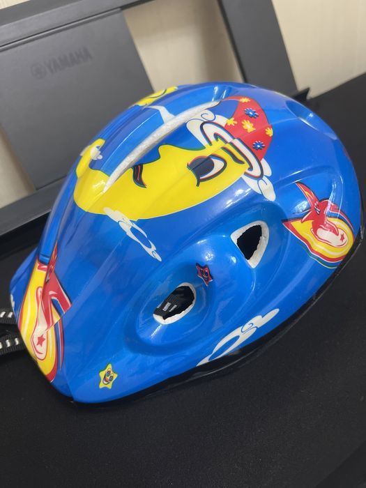 Шлем для велосипеда, конькобежного спорта, финурного катания