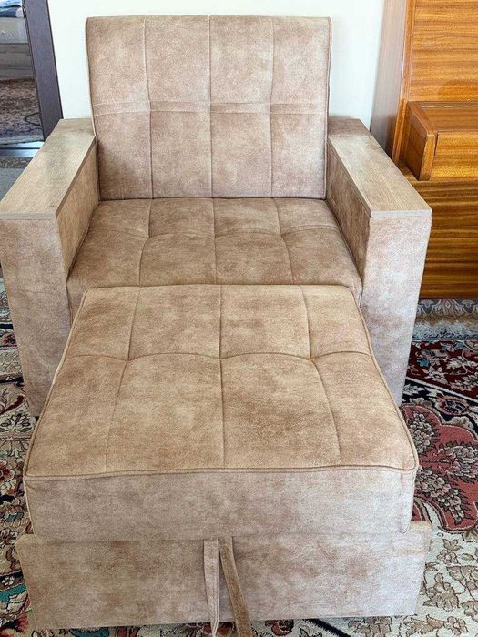 Продаётся удобное раскладное кресло-кровать (2 в 1, 2 шт)