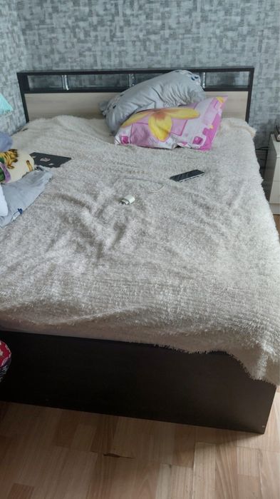 Срочно продам кровать