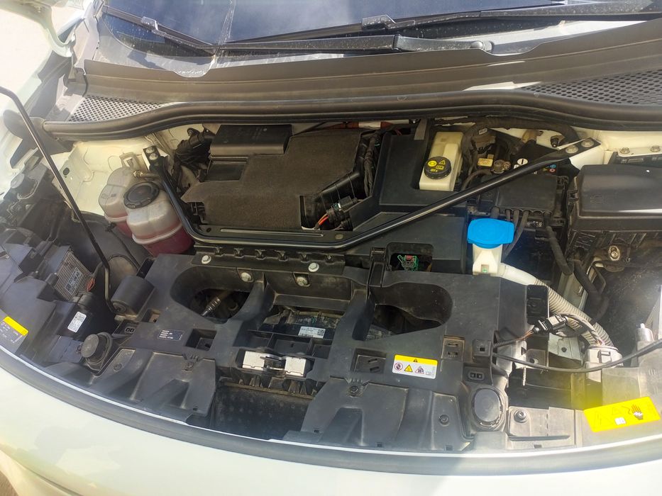 Срочно продаю volkswagen 2021