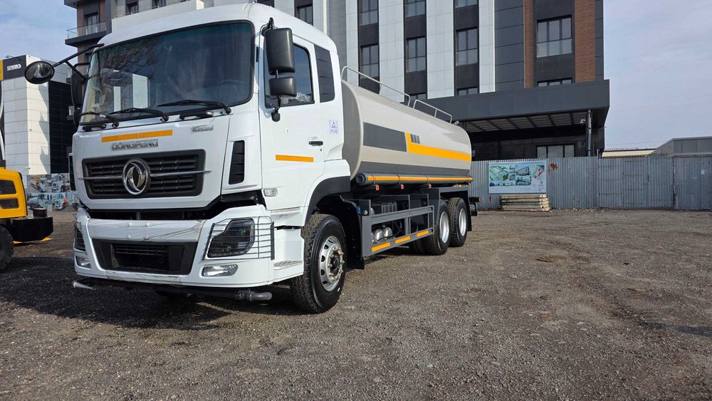 20000литр Водовоз (поливомоечная машина) янги