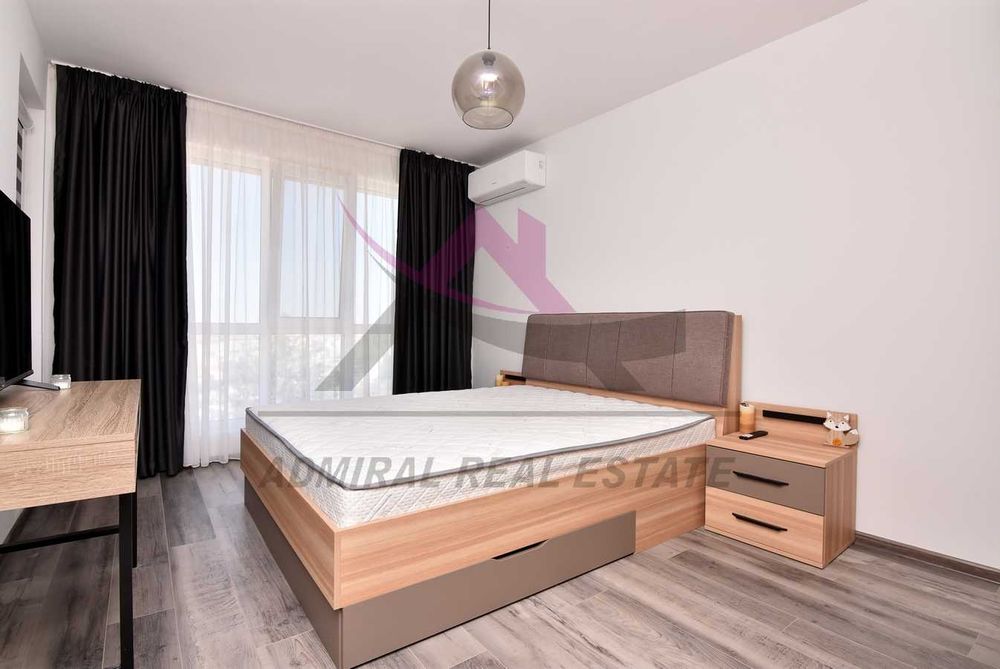 Продава се Тристаен апартамент в Варна, Възраждане 3 - 80 кв.м за 2563 €/кв.м - Снимка #2