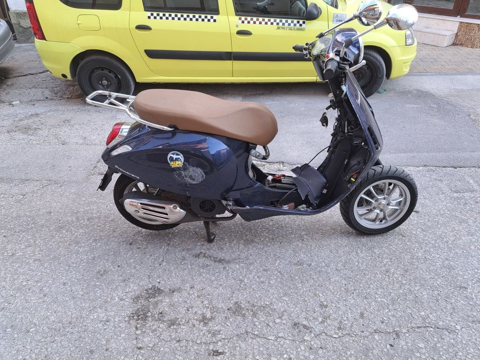 Веспа примавера .