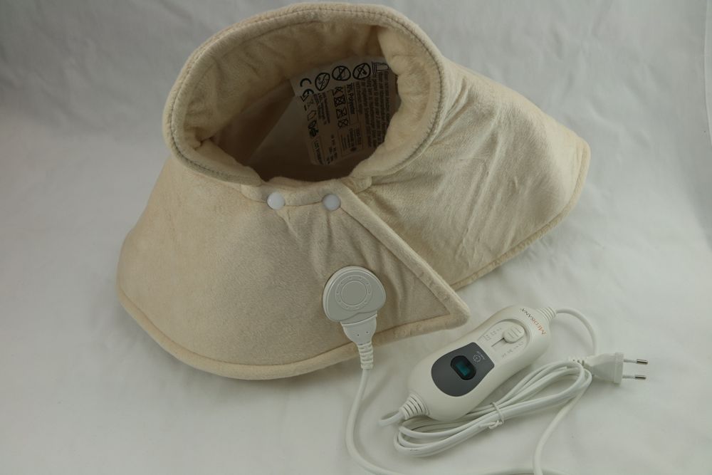 подгряваща яка за рамене и врат, електрическа грейка Medisana,Германия