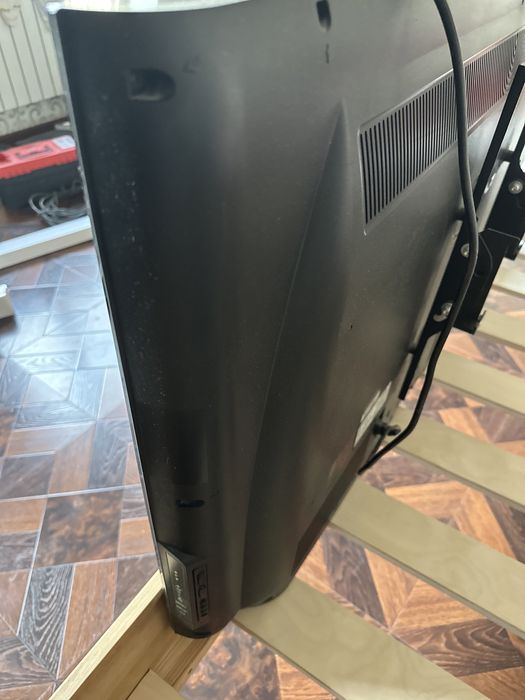 Телевизор LG б/у