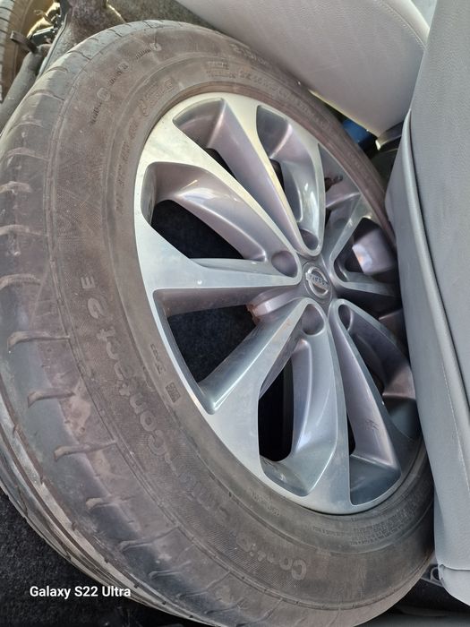 Nissan Qashqai 18цола original+гуми 215 55 18 Замъка Ямбол