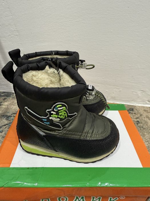 Зимняя детская обувь