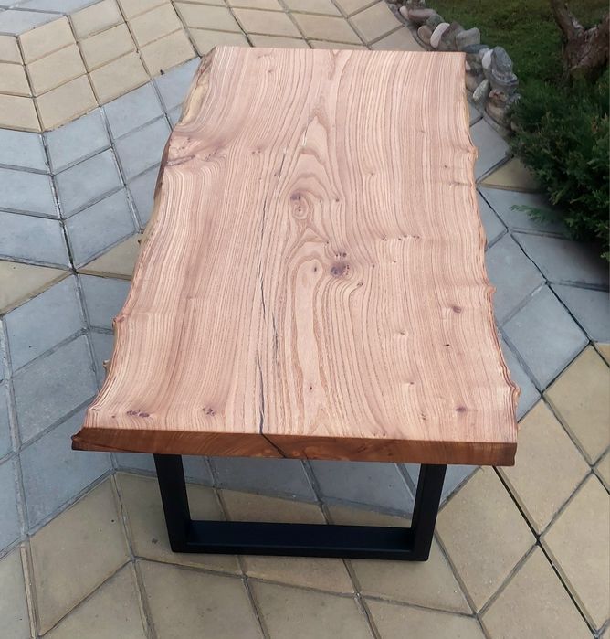 Холна маса . ...