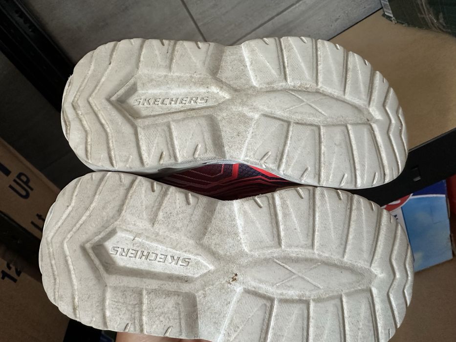 Adidas   25 baieti  Skechers baieti 25