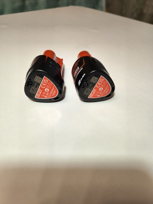 Аккумулятор Milwaukee M12 2Ah