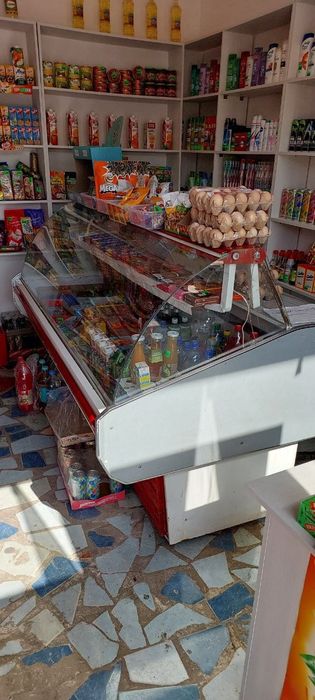 Витрина холодильник