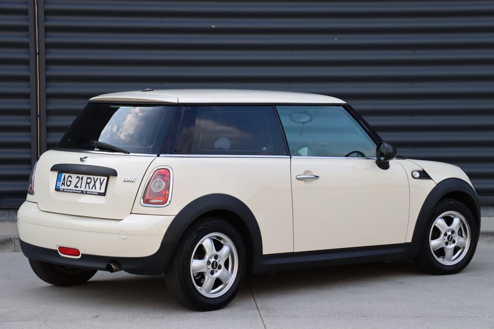 MINI One 2010 — imagine 4