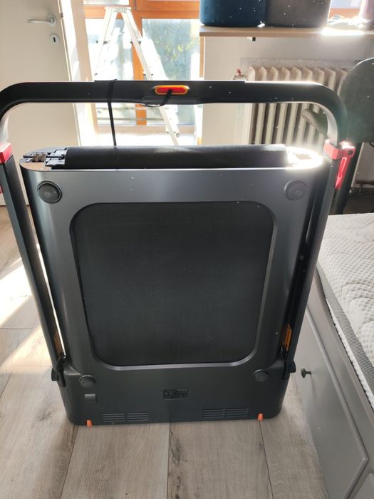 Banda de alergat pliabilă KingSmith WalkingPad R1 Pro