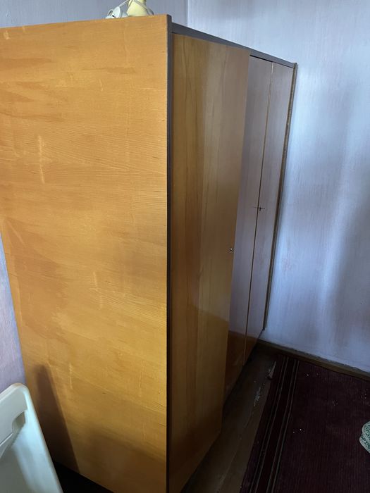 Продам шкафы