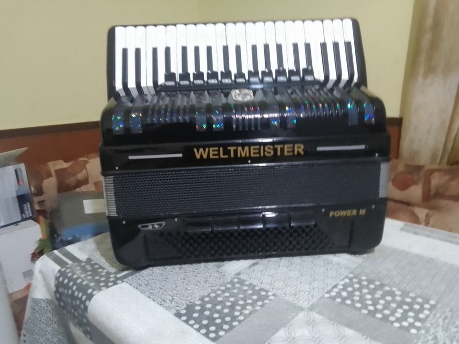 Акордеон кантус 4