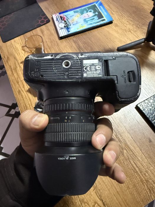 canon 6d +samyang 14 mm 2.8 sotiladi