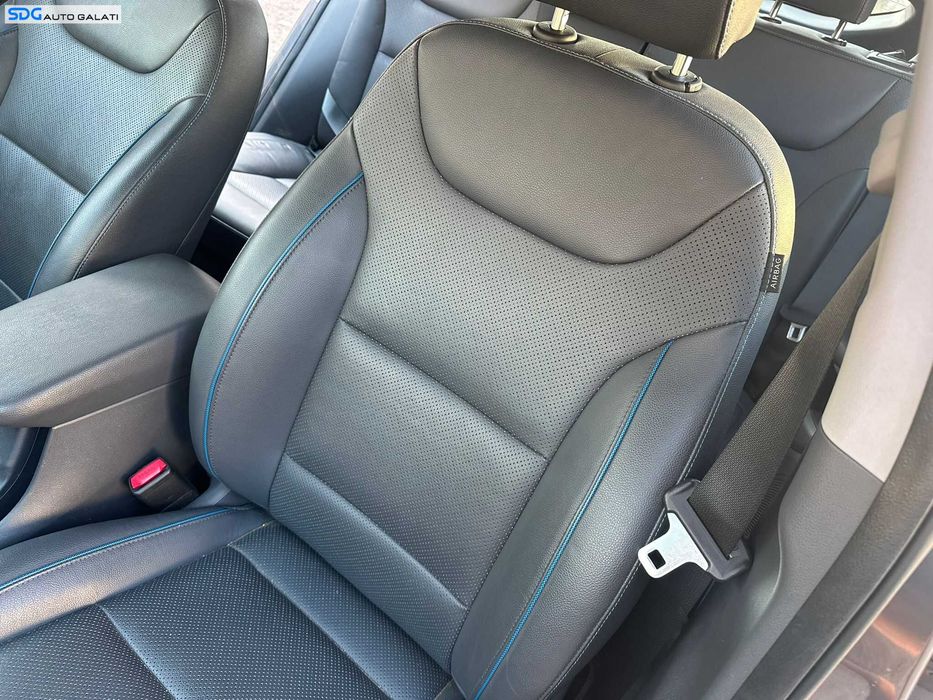 Scaun Manual Piele cu Incalzire Ventilatie Stanga Fata Sofer Hyundai Ioniq 2016 - 2019 [K6515] [K6517]