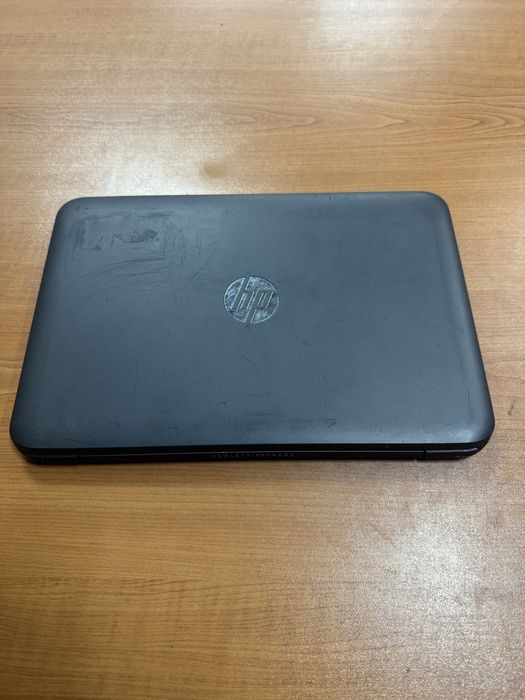 Лаптоп HP Stream 11 Pro