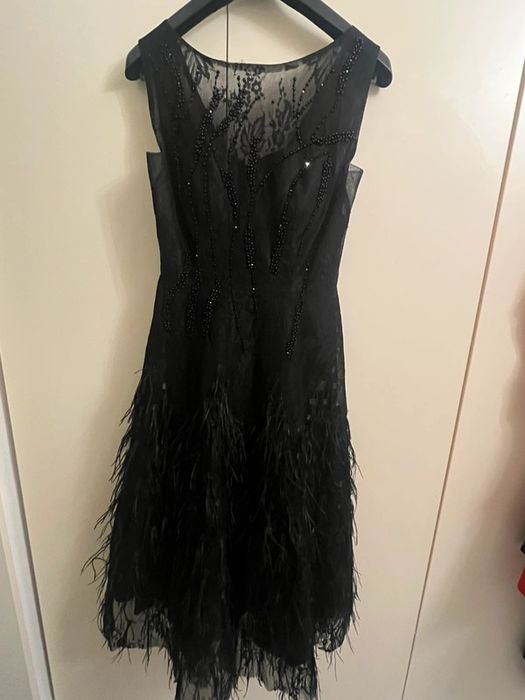 Rochie de seară cu aplicații