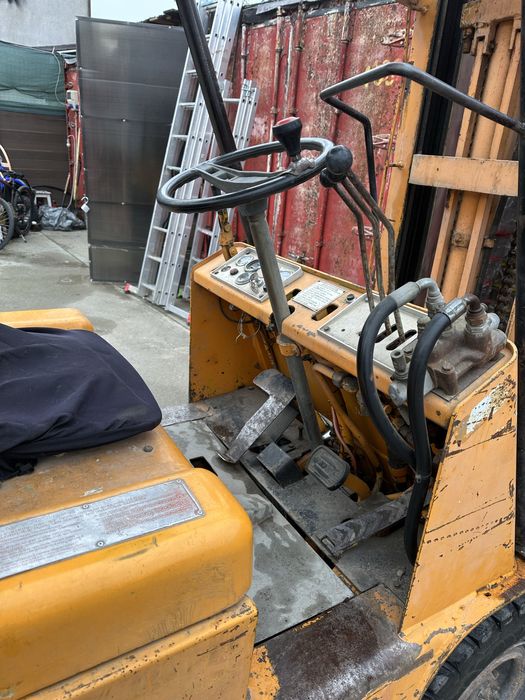 Stivuitor Caterpillar 3.5T | Motor Perkins | Ideal teren accidentat