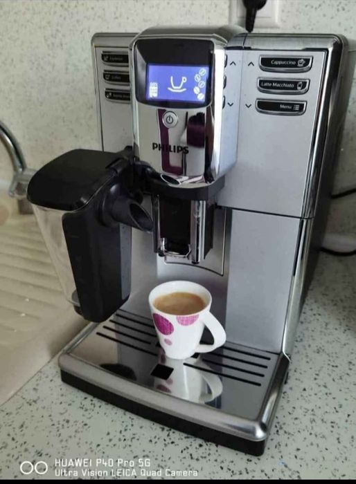 Кафеавтомaт PHILIPS EP5333/10 LatteGOO
