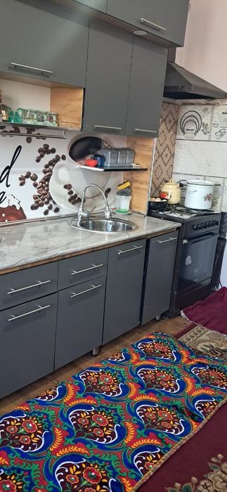 Продаётся  новый 2-комнатная квартира 4-этаже  ор-р Нурафшон ресторан