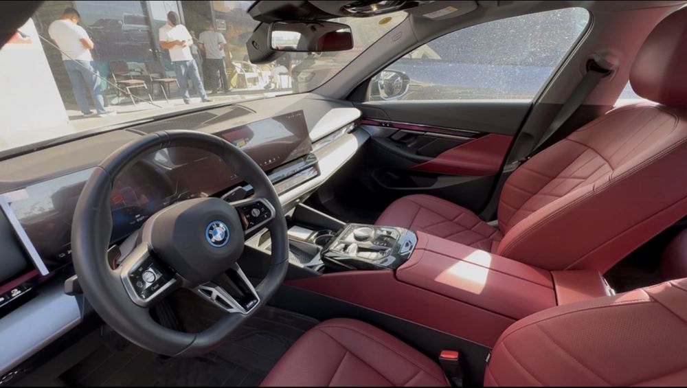 Bmw i5 35l 2024 engi