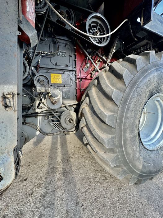 Зерноуборочный комбайн Есиль 750