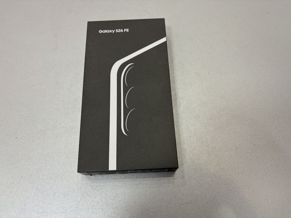 Samsung Galaxy S26 FE 5g, 128 gb, 8 gb ram, Graphite, nou la cutie