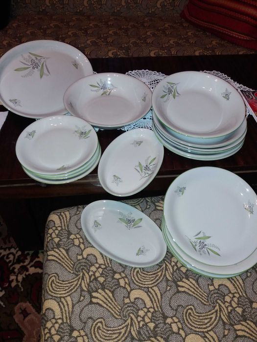 Сервиз за хранене