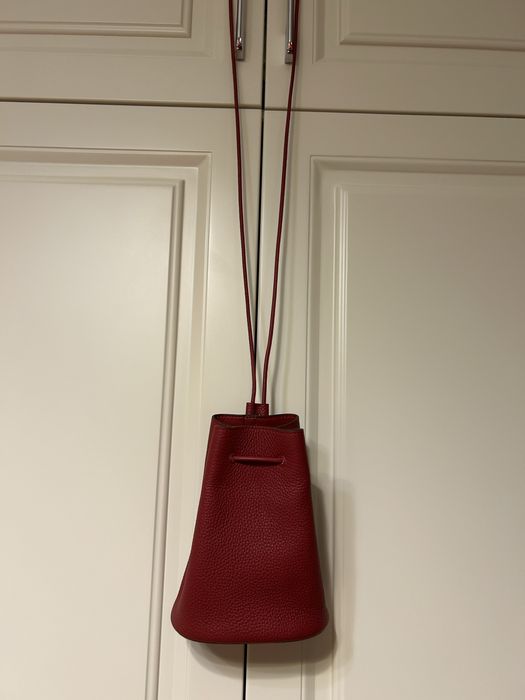 Женские кожаные сумки.