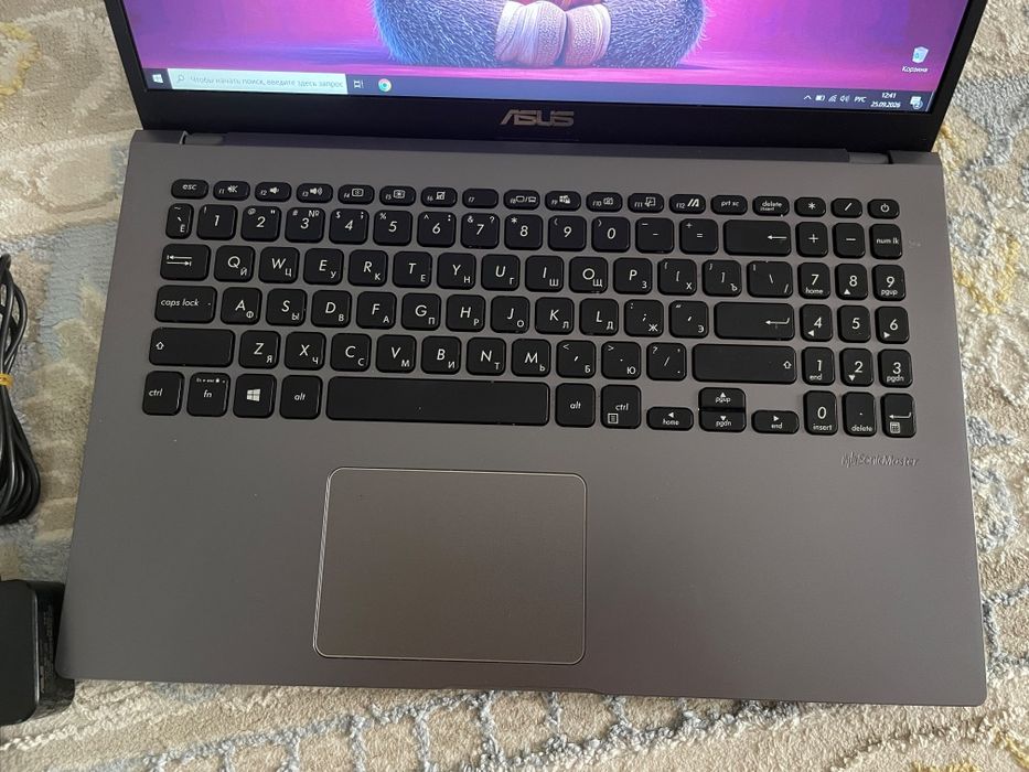 ASUS • Core i3-1005G1 • 4 ГБ • HDD 1 ТБ