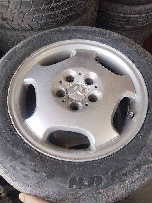 На Мерседес 124 кузав