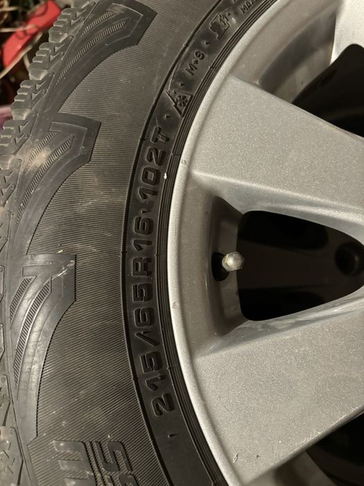 Диски с балонами комплект r16