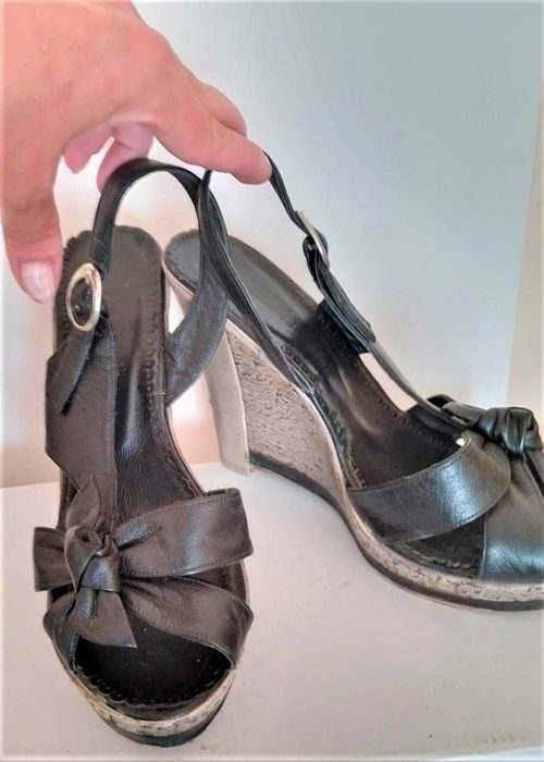 Кожени сандали на платформа №39