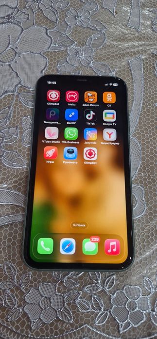 Обменяю или продам айфон 11