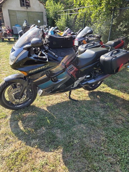 Honda  1000 F  черен