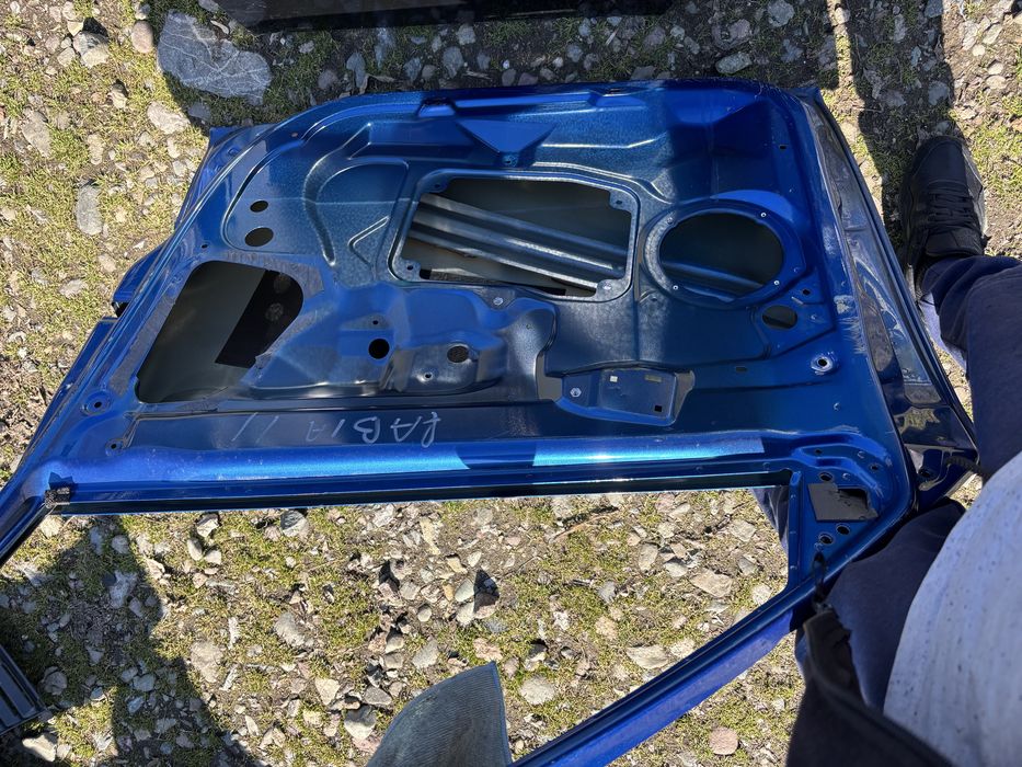 Вратa Skoda Fabia