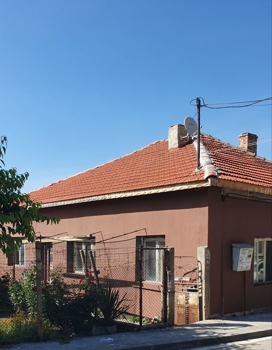 Продава се Къща в Плевен, 9-ти квартал - 90 кв.м за 567 €/кв.м - Снимка #4