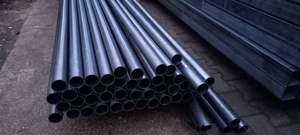 Черни тръби Ф 51, 6 метра дължина.