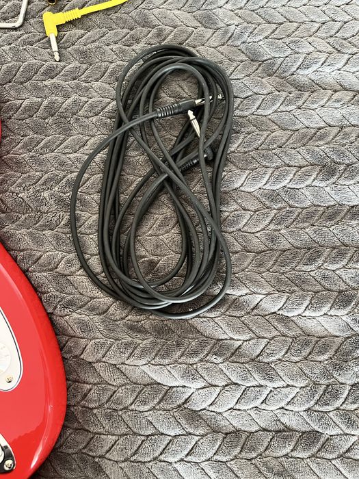 Элетрогитара, со всем набором