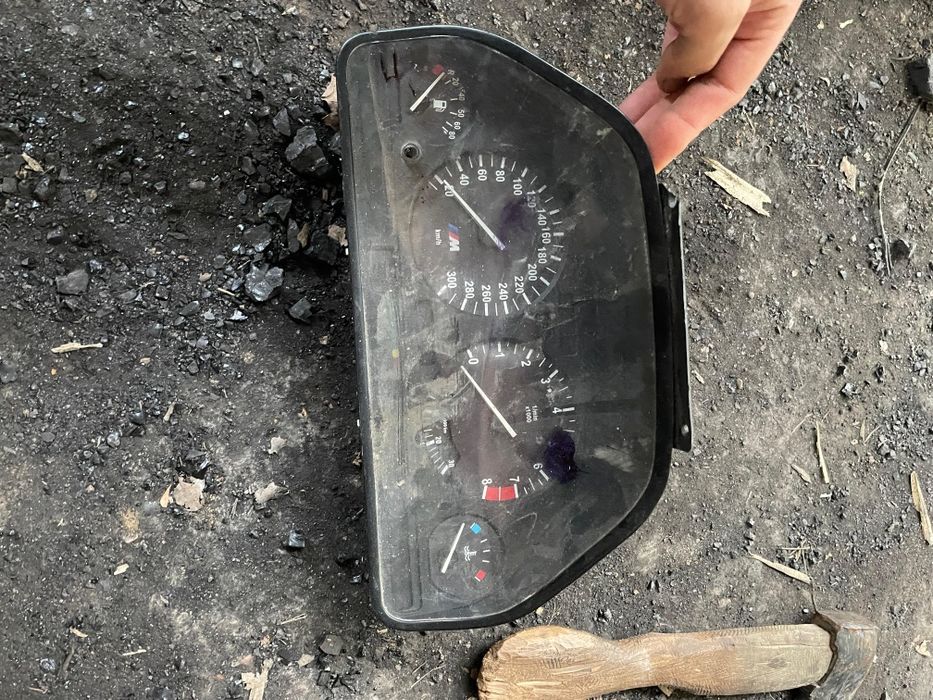 Запчасти BMW 520,525