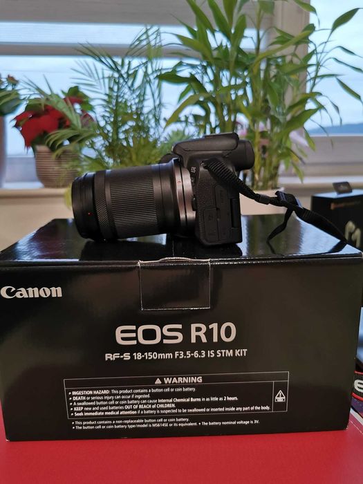 Canon EOS R10 Aparat Foto Mirrorless Kit cu Obiectiv RF-S 18-150mm